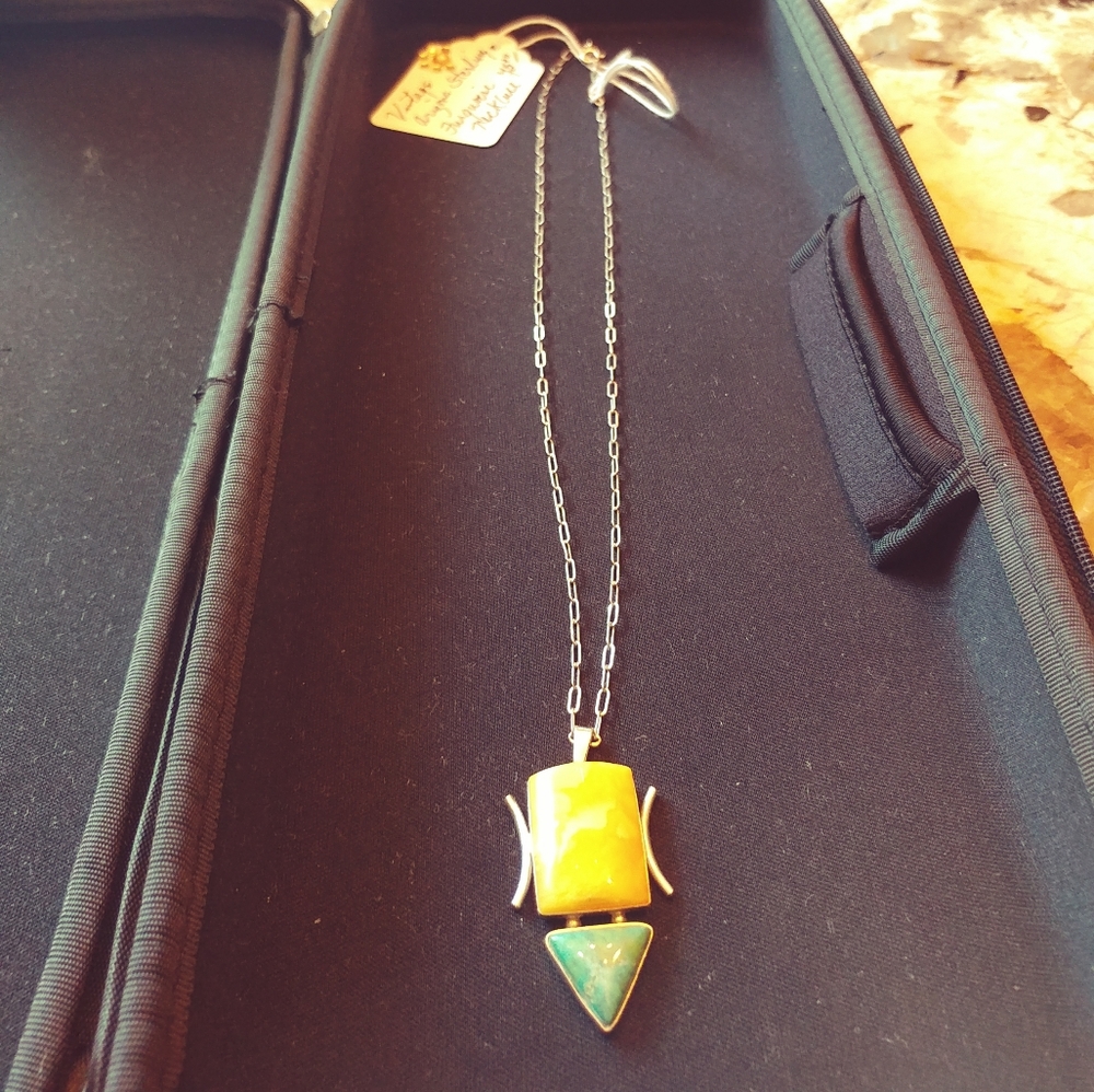 Vintage Arizonian Sterling Turquoise Necklace
